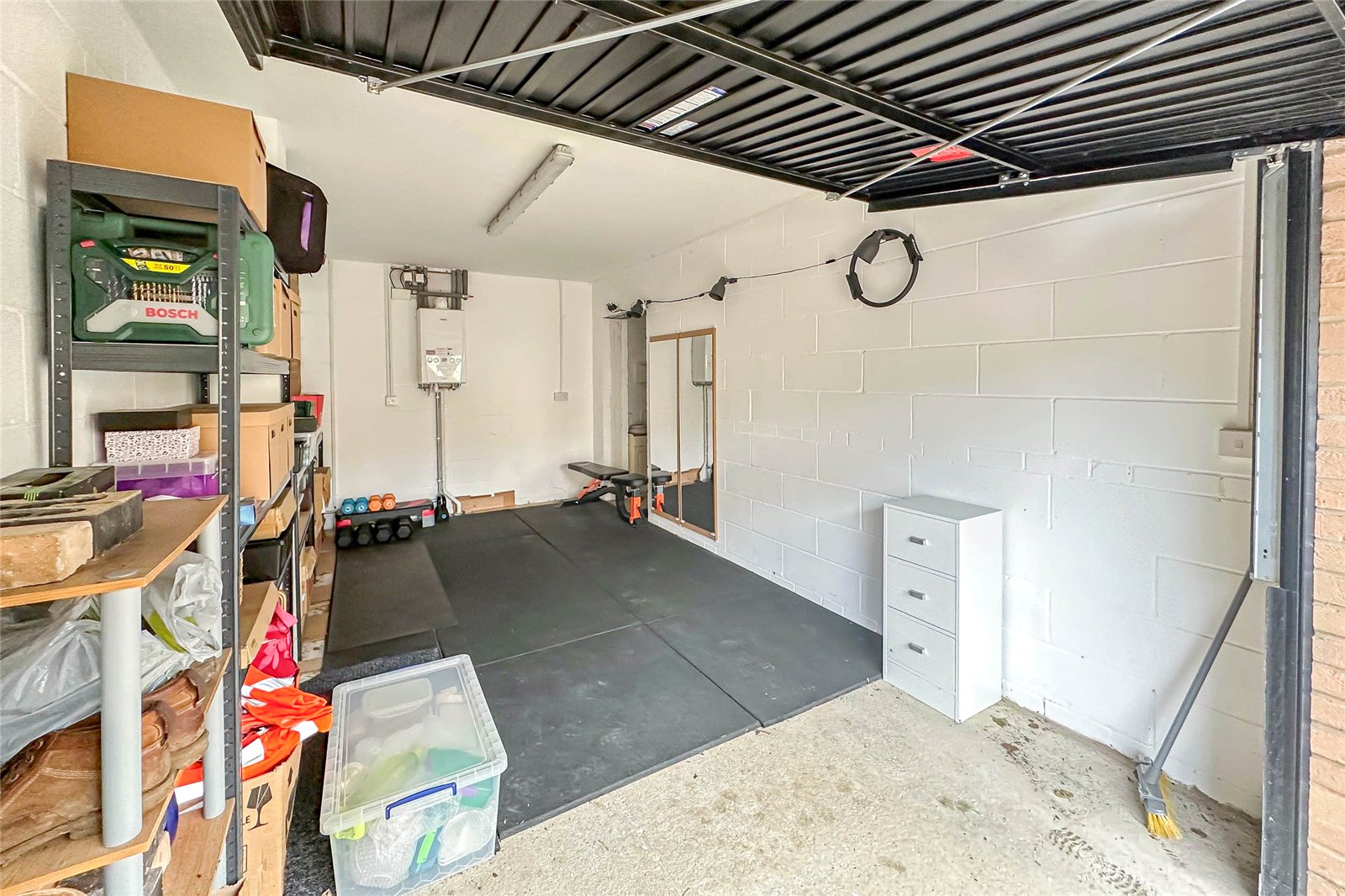 2 bed terraced house for sale in Harrier End, St. Albans, Hertfordshire, AL4 - Property Image 10