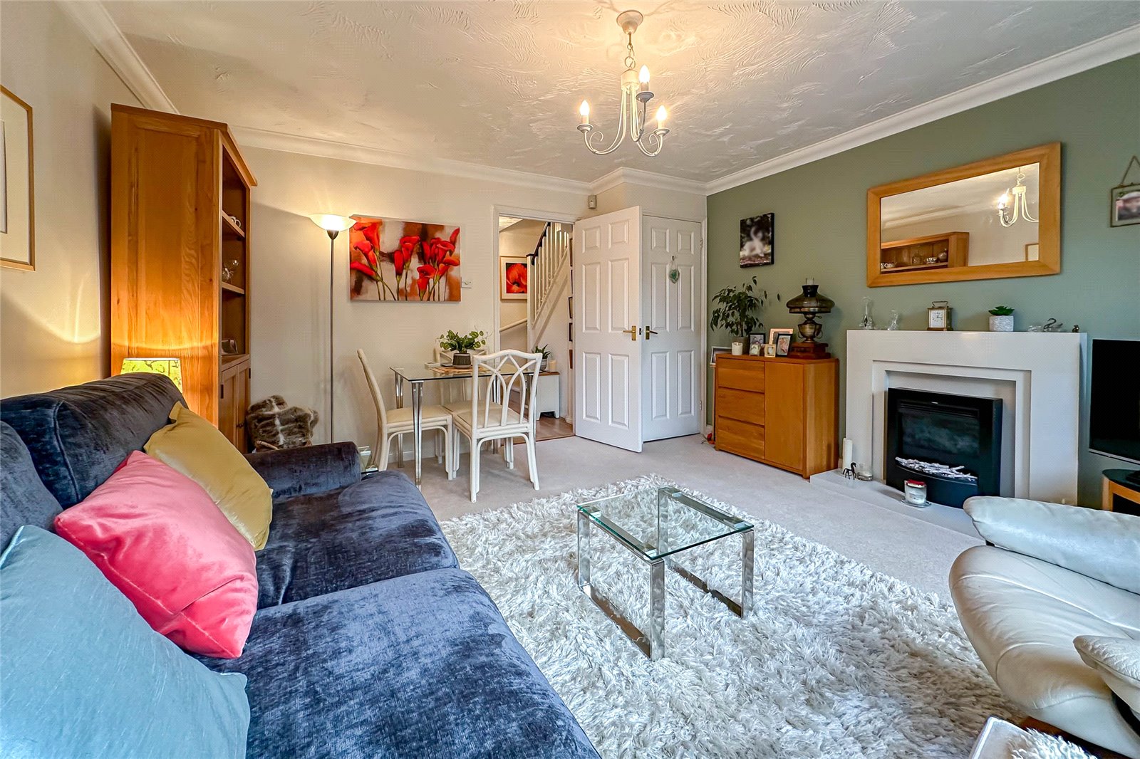 2 bed terraced house for sale in Riverbanks Close, Harpenden, Hertfordshire, AL5  - Property Image 2