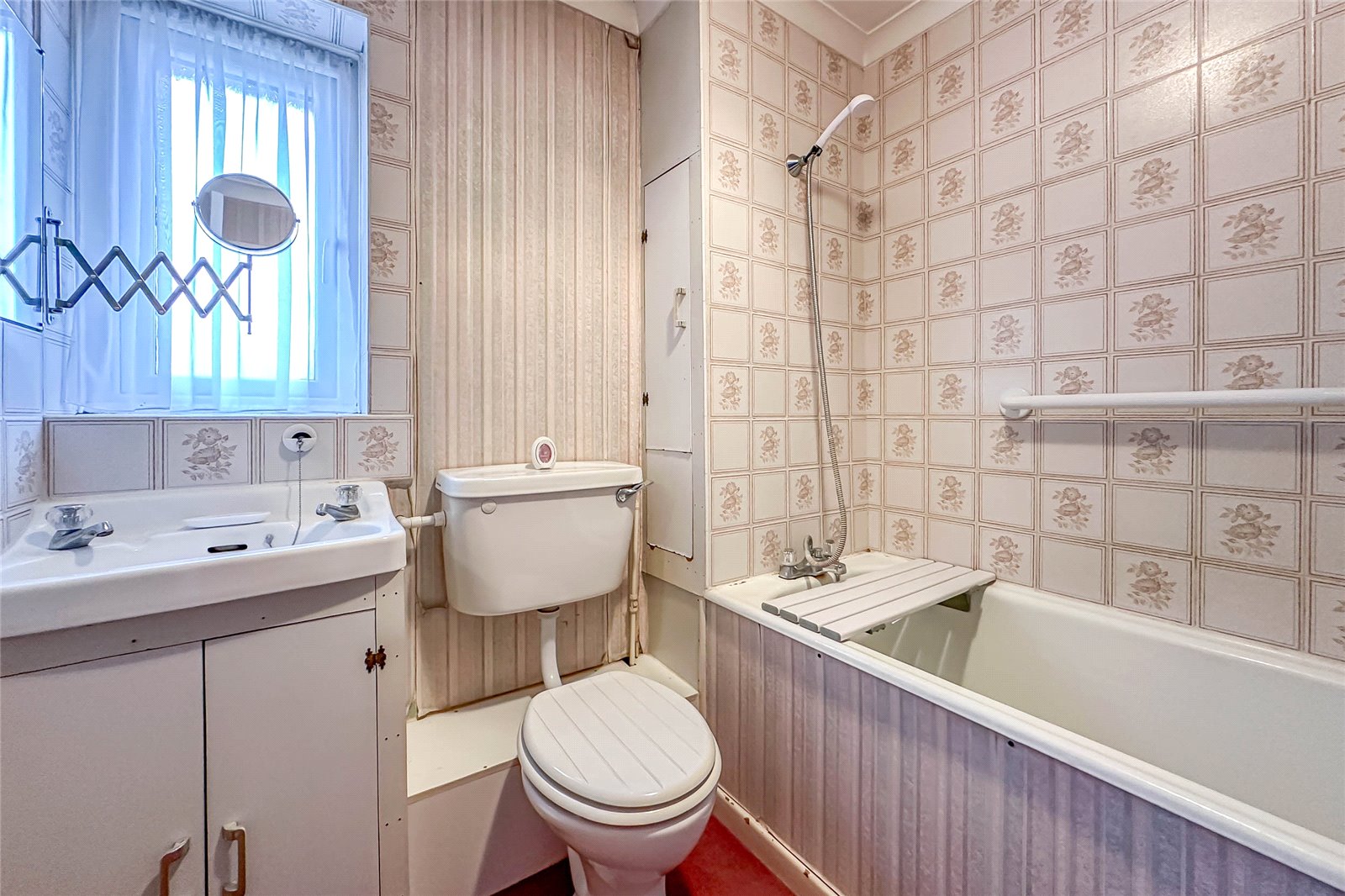 3 bed terraced house for sale in Somers Road, Welham Green, North Mymms, Hatfield, AL9  - Property Image 10