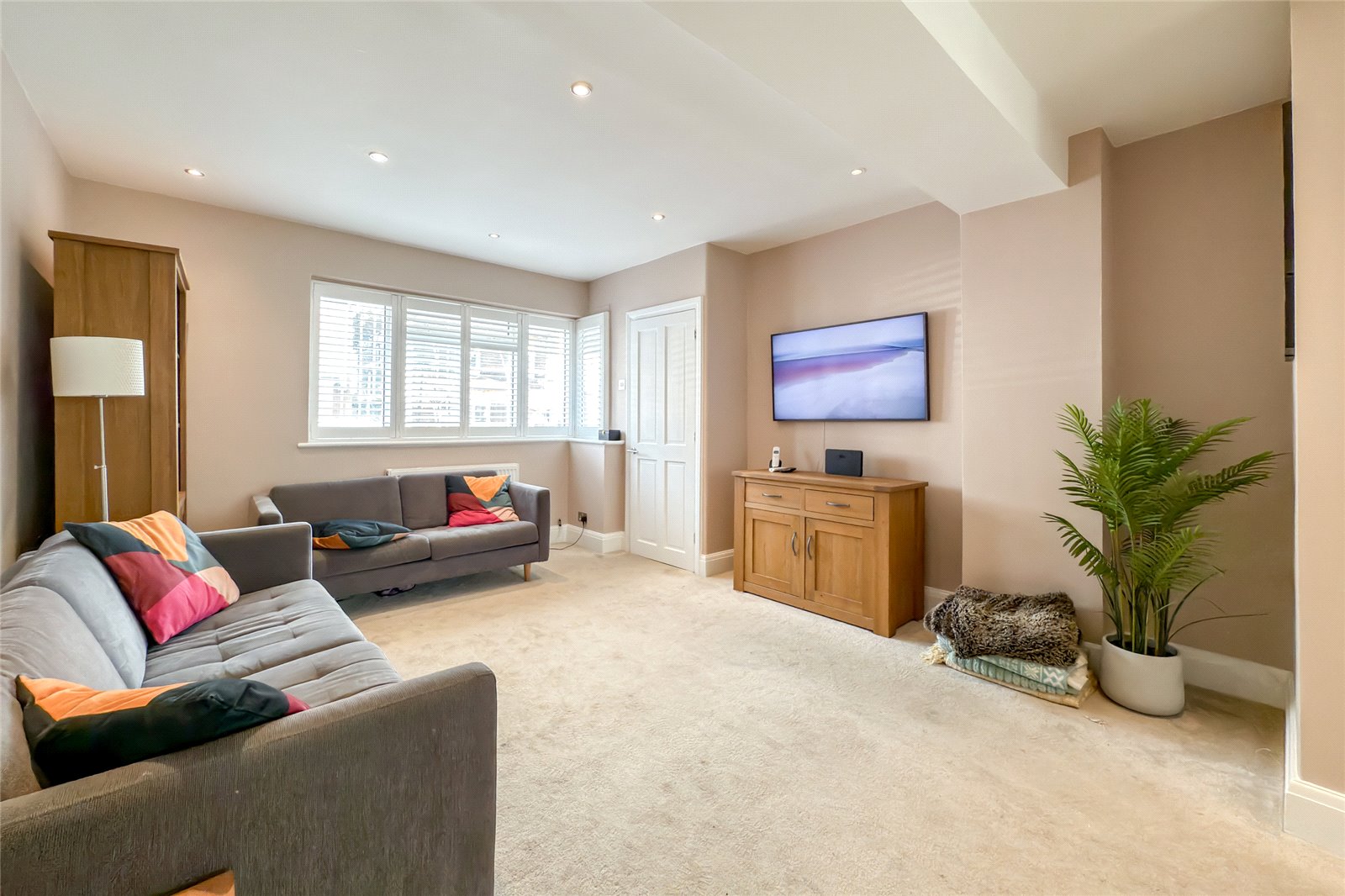 3 bed detached house for sale in Burnham Road, St. Albans, Hertfordshire, AL1 - Property Image 2