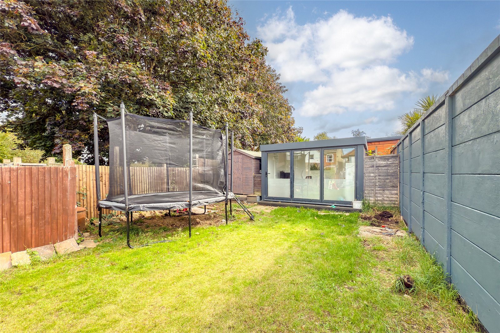 3 bed detached house for sale in Burnham Road, St. Albans, Hertfordshire, AL1 - Property Image 12