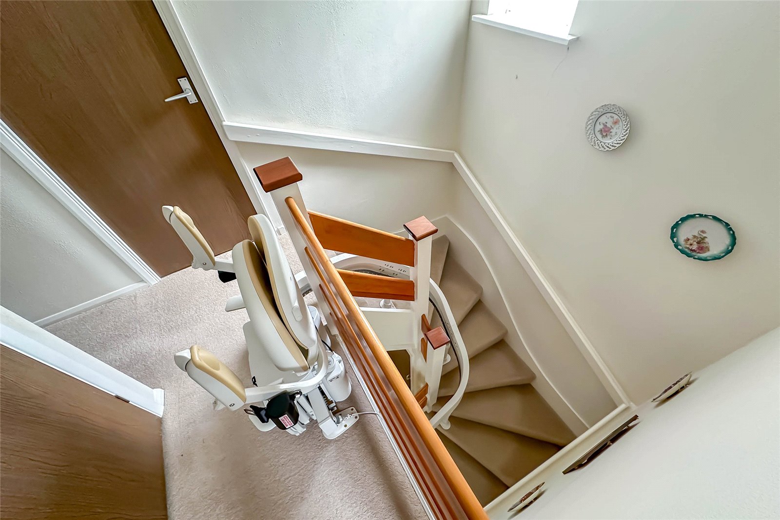 4 bed detached house for sale in Larkswood Rise, St. Albans, Hertfordshire, AL4 - Property Image 15