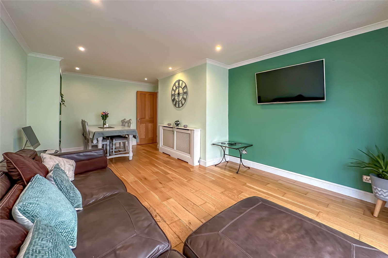 2 bed detached bungalow for sale in St Albans Road, Sandridge, St. Albans, Hertfordshire, AL4 - Property Image 10