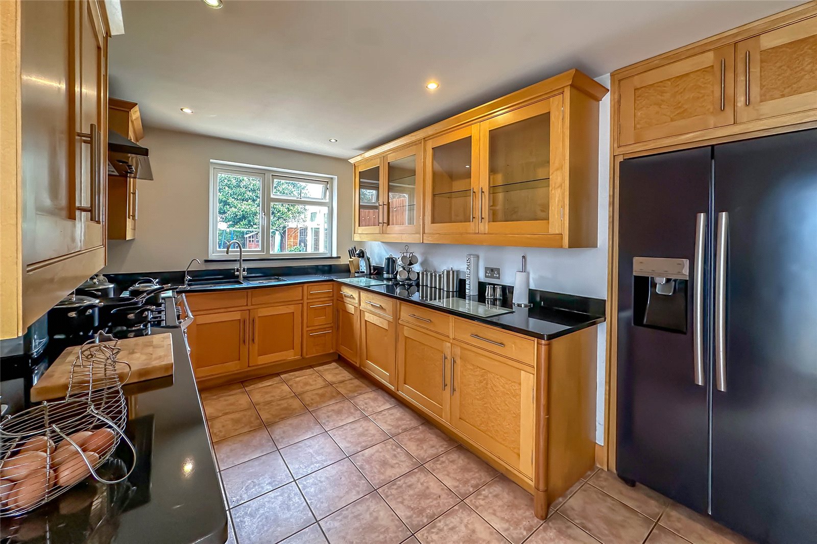 2 bed detached bungalow for sale in St Albans Road, Sandridge, St. Albans, Hertfordshire, AL4 - Property Image 3