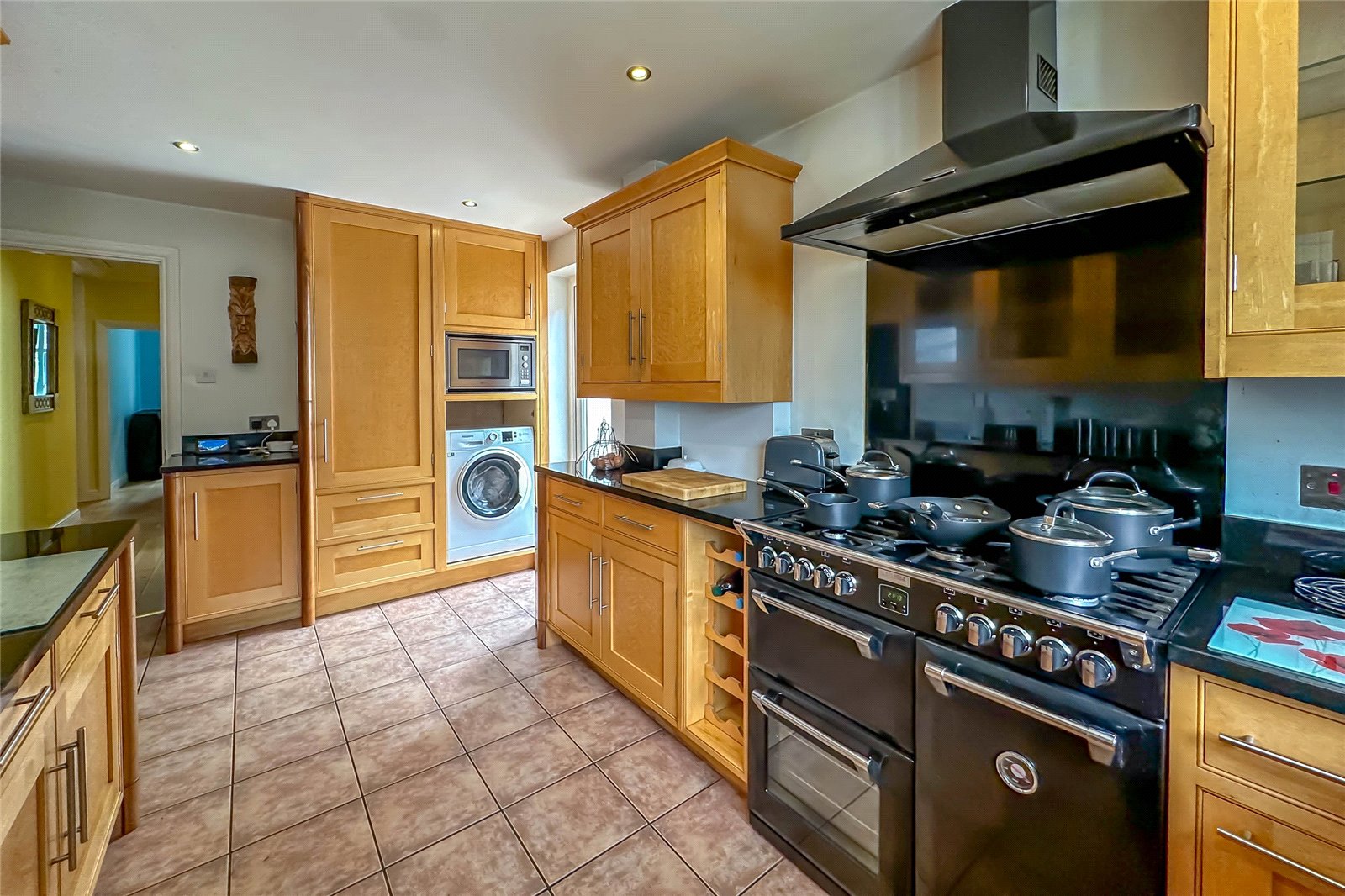 2 bed detached bungalow for sale in St Albans Road, Sandridge, St. Albans, Hertfordshire, AL4 - Property Image 11