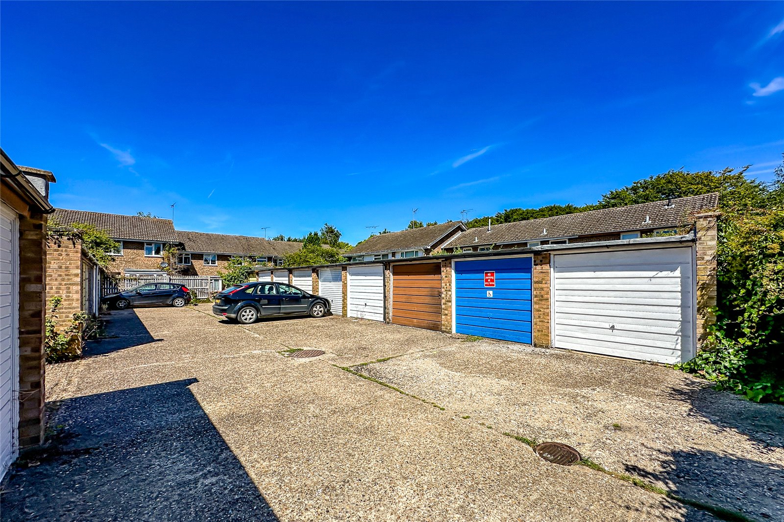 2 bed terraced house for sale in Elizabeth Court, St. Albans, Hertfordshire, AL4 - Property Image 12