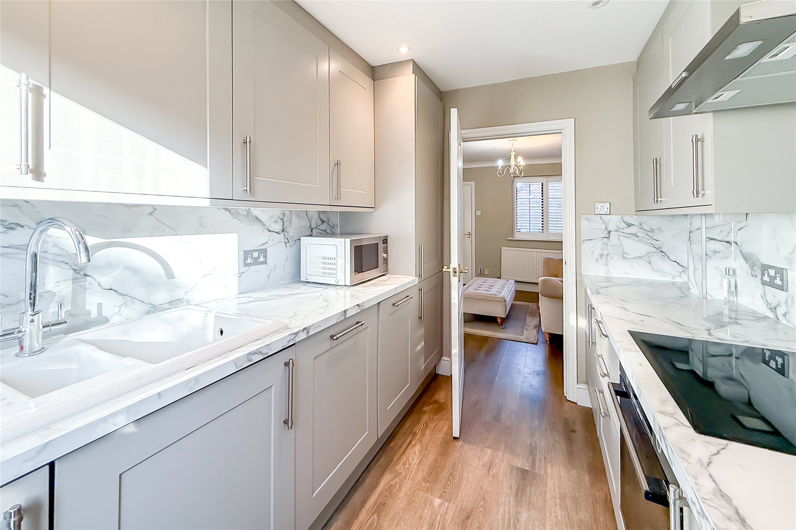 3 bed end of terrace house for sale in Farriday Close, St. Albans, Hertfordshire, AL3 - Property Image 3
