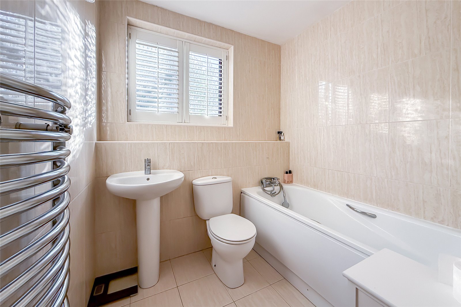 3 bed end of terrace house for sale in Farriday Close, St. Albans, Hertfordshire, AL3 - Property Image 11