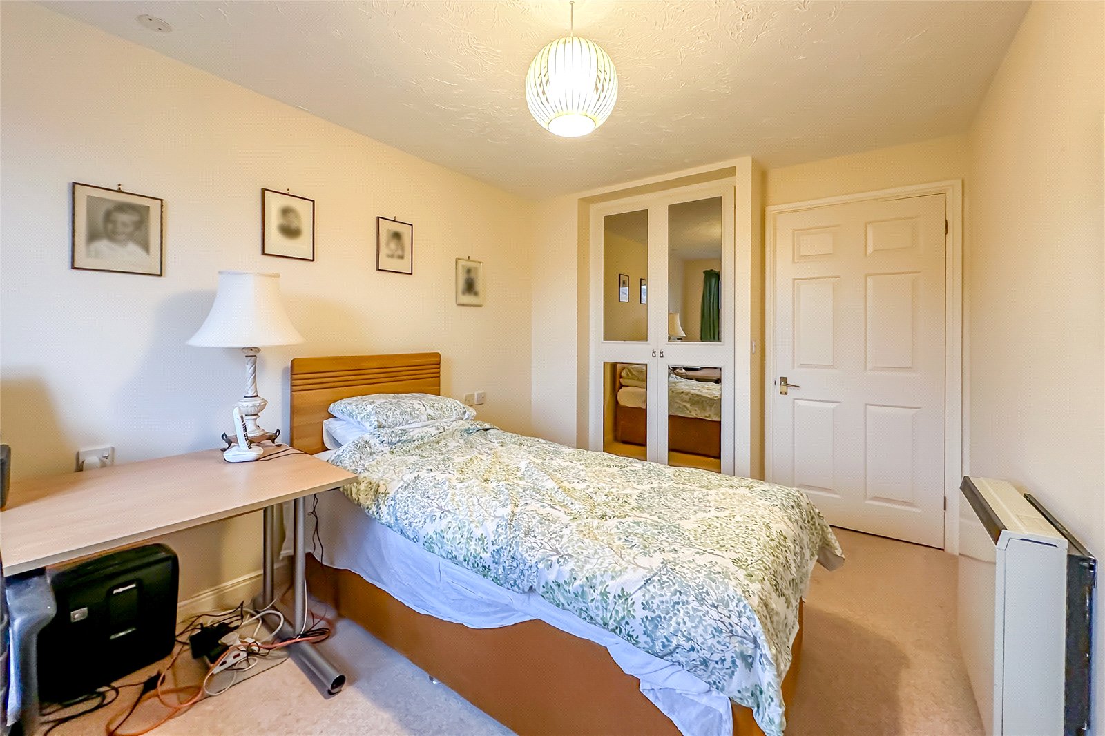 2 bed apartment for sale in Harvest Court, Harvesters, St. Albans, Hertfordshire, AL4  - Property Image 11
