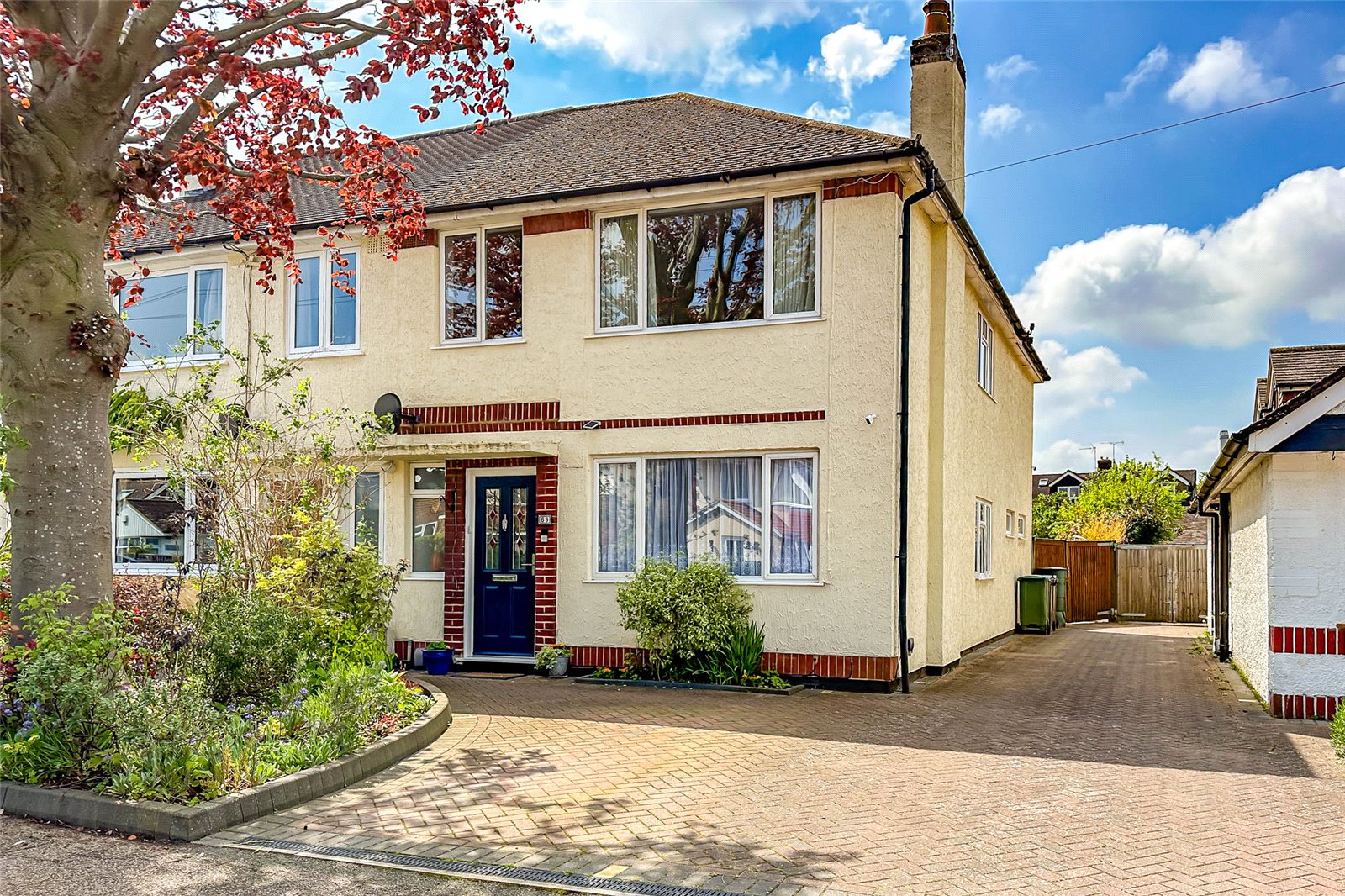 4 bed semi-detached house for sale in Oakwood Drive, St. Albans, Hertfordshire, AL4
