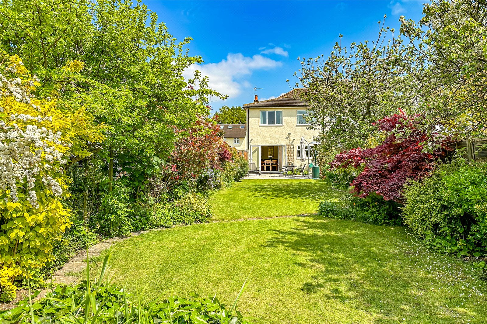 4 bed semi-detached house for sale in Oakwood Drive, St. Albans, Hertfordshire, AL4  - Property Image 10