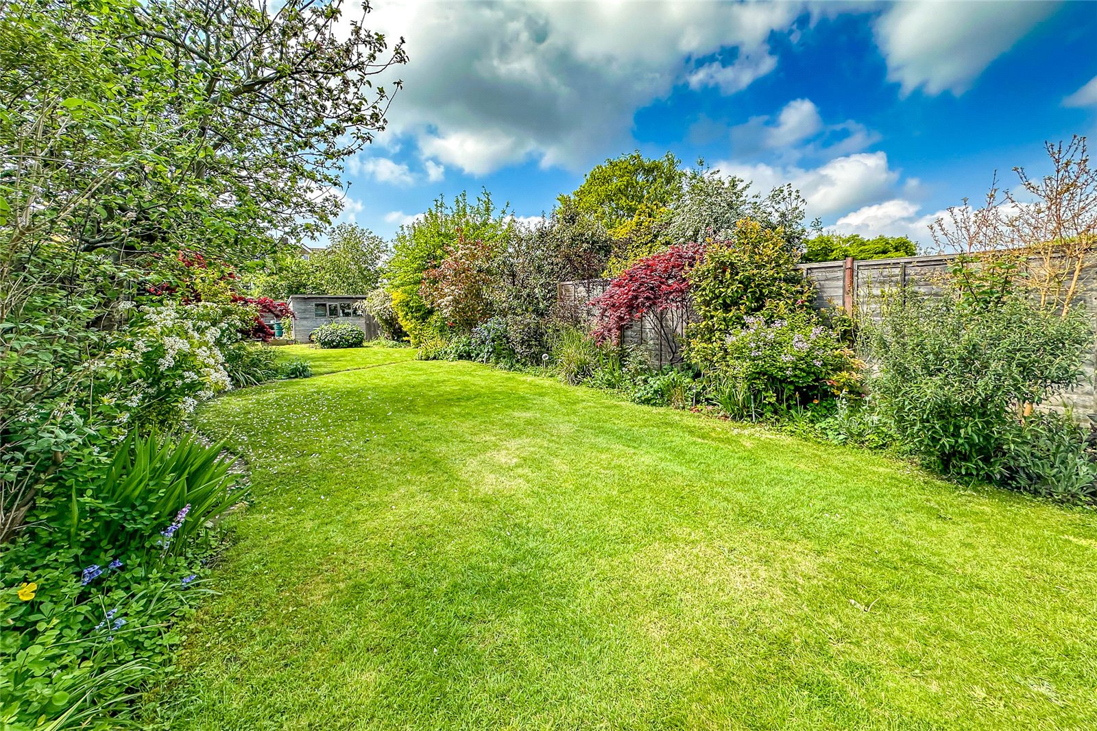 4 bed semi-detached house for sale in Oakwood Drive, St. Albans, Hertfordshire, AL4  - Property Image 6