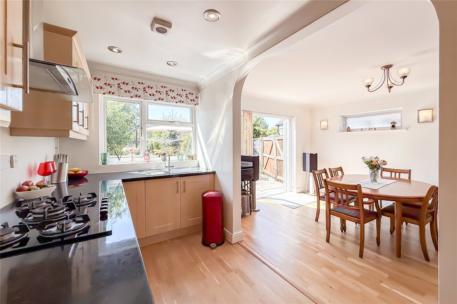 4 bed semi-detached house for sale in Oakwood Drive, St. Albans, Hertfordshire, AL4  - Property Image 19