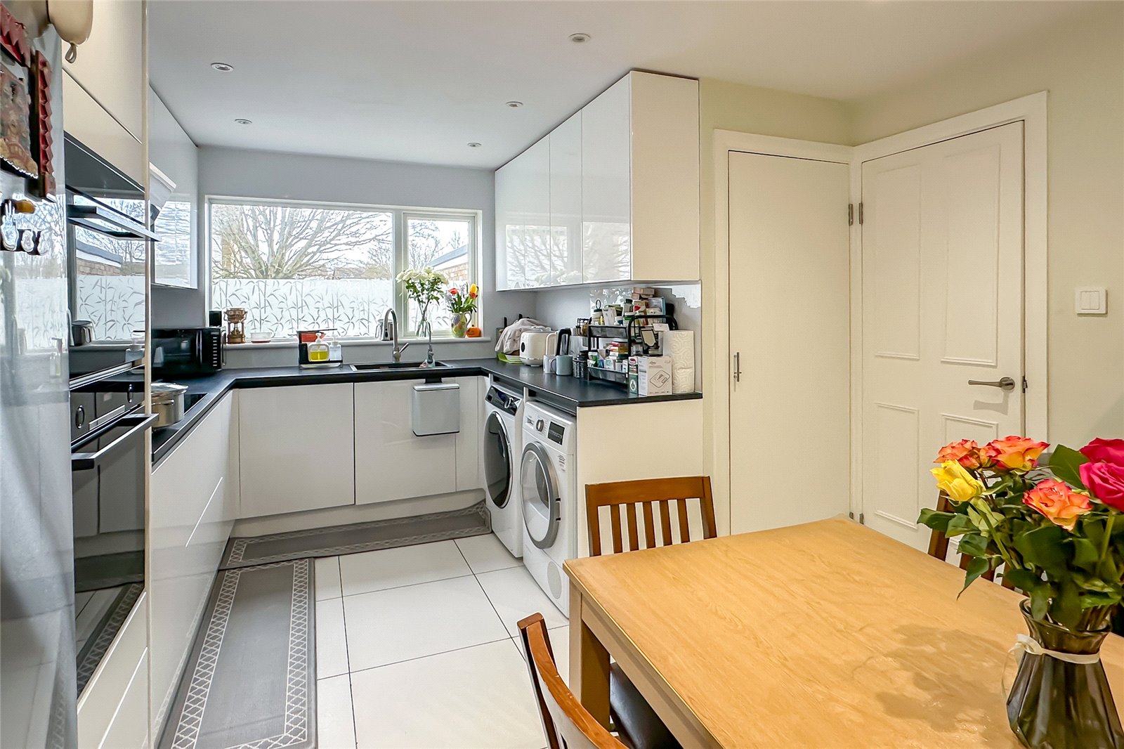 3 bed end of terrace house to rent in Down Edge, Redbourn, Hertfordshire, AL3  - Property Image 2