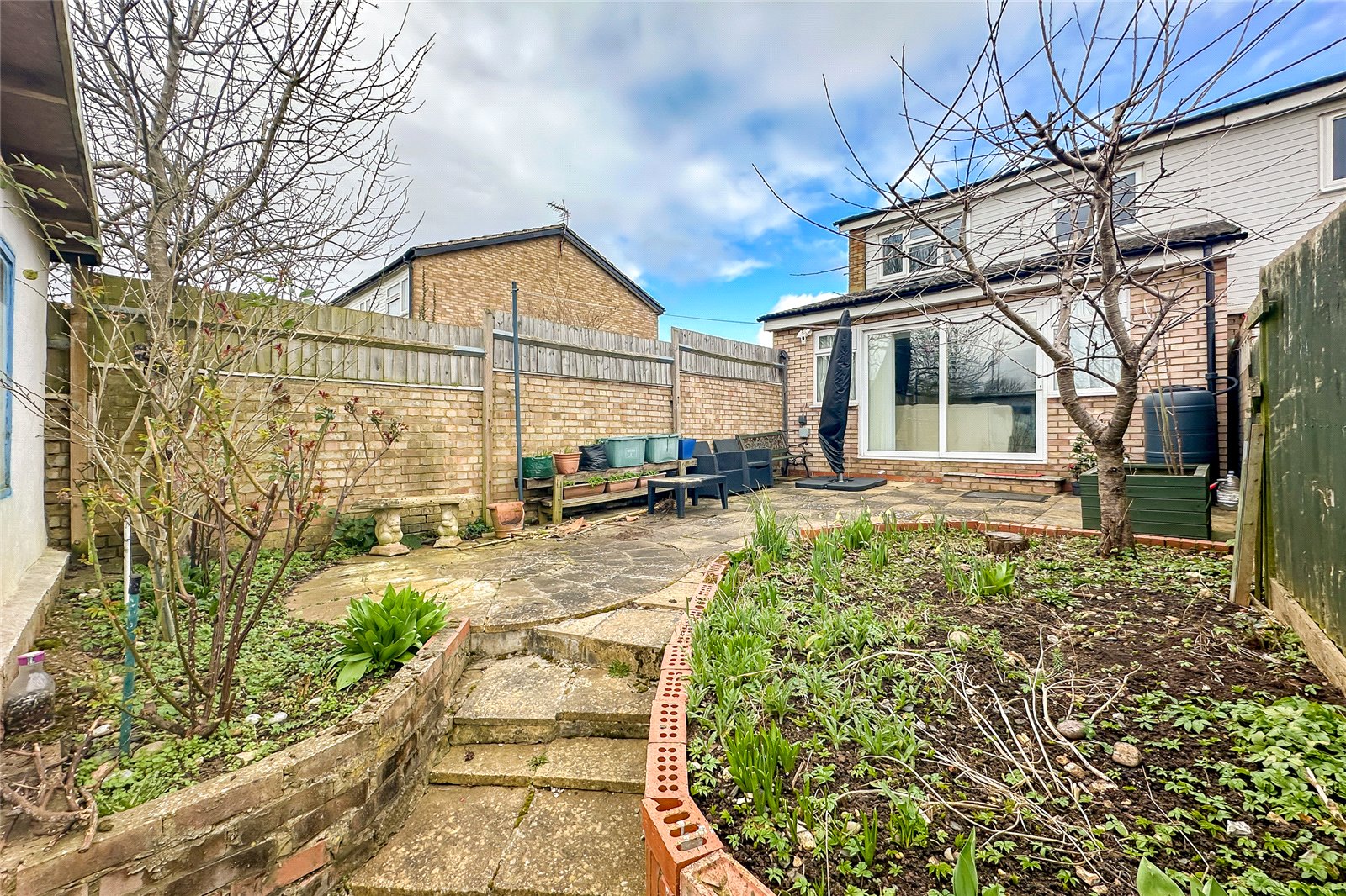 3 bed end of terrace house to rent in Down Edge, Redbourn, Hertfordshire, AL3  - Property Image 4