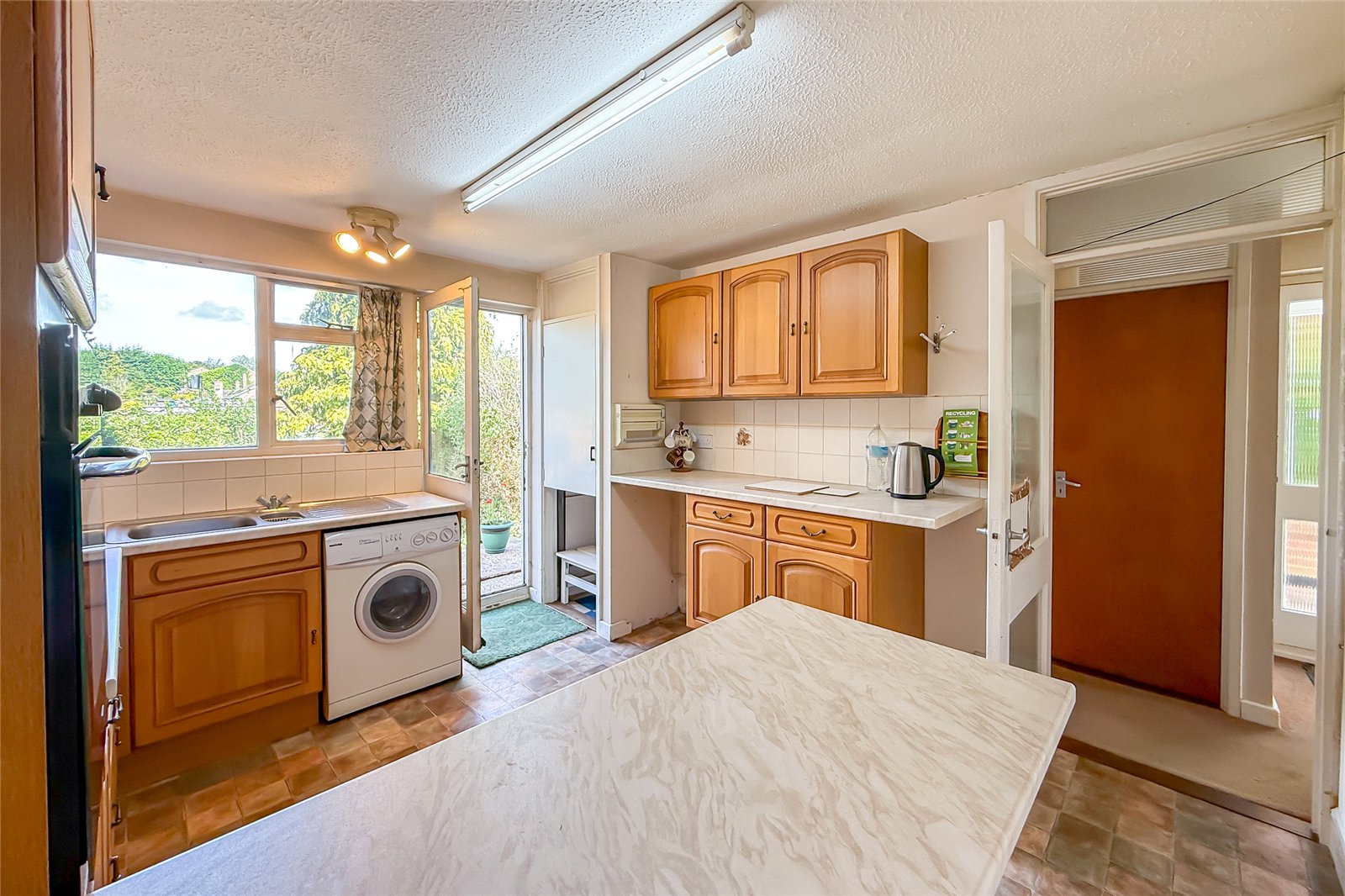 3 bed semi-detached house for sale in Chiltern Road, St. Albans, Hertfordshire, AL4 - Property Image 14