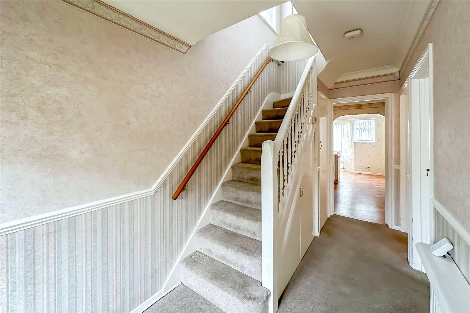 3 bed semi-detached house for sale in Springwood Walk, St. Albans, Hertfordshire, AL4  - Property Image 6