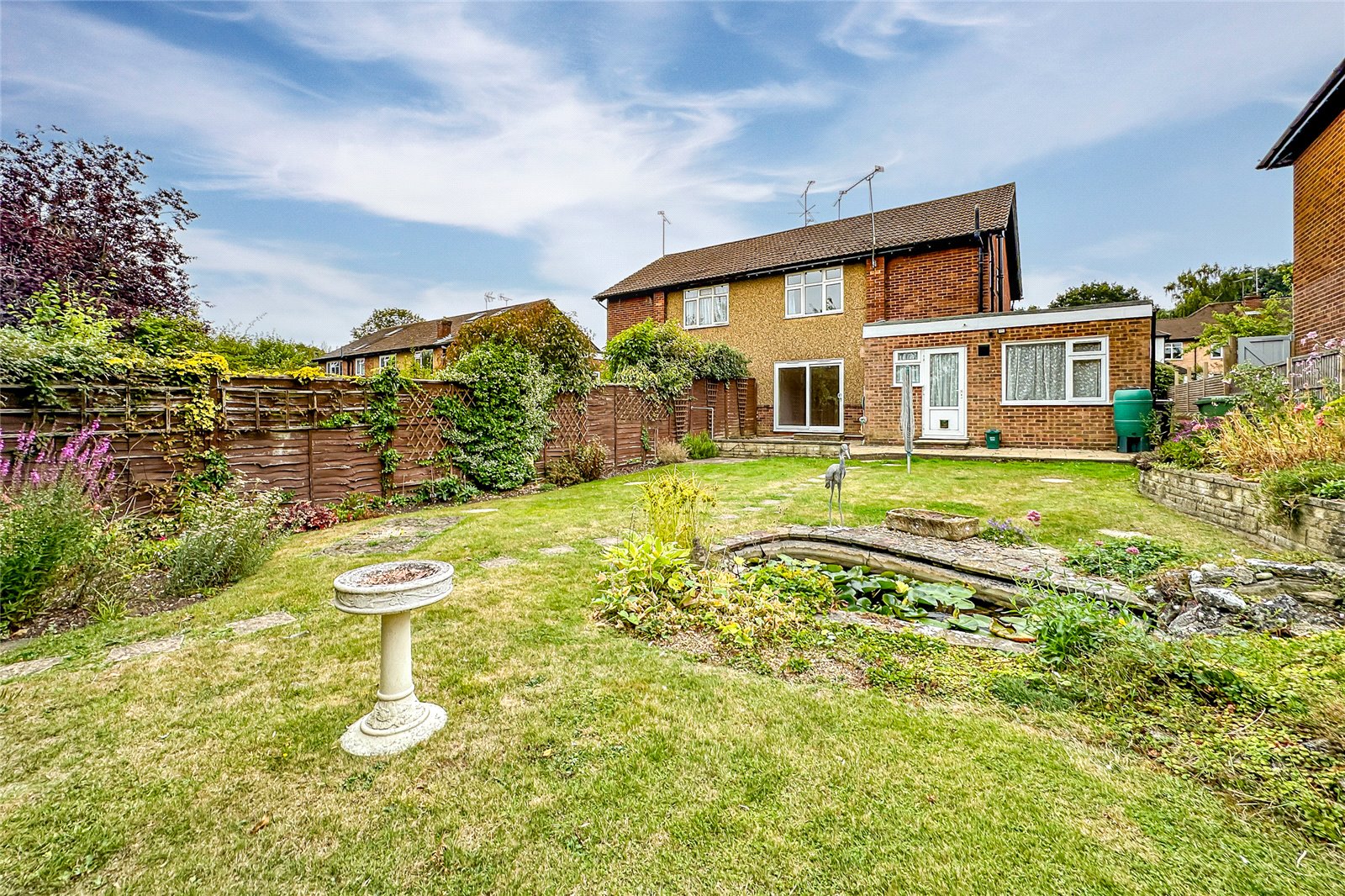 3 bed semi-detached house for sale in Springwood Walk, St. Albans, Hertfordshire, AL4  - Property Image 2