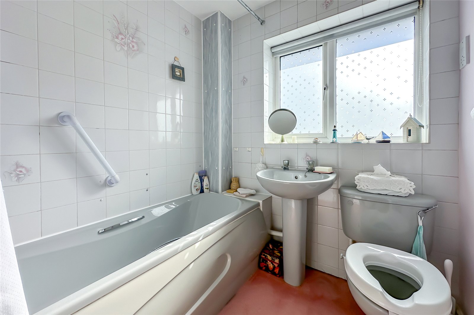 3 bed terraced house for sale in Harvesters, St. Albans, Hertfordshire, AL4  - Property Image 10