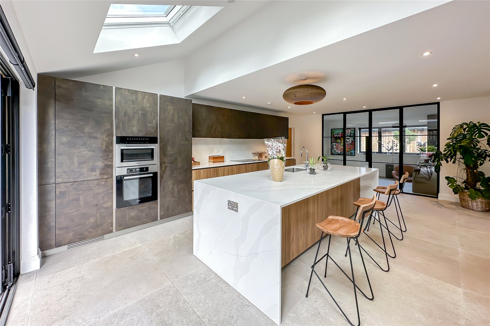 5 bed detached house for sale in Silverwood Barns, St Albans Road, Sandridge, St. Albans, Hertfordshire, AL4 - Property Image 3