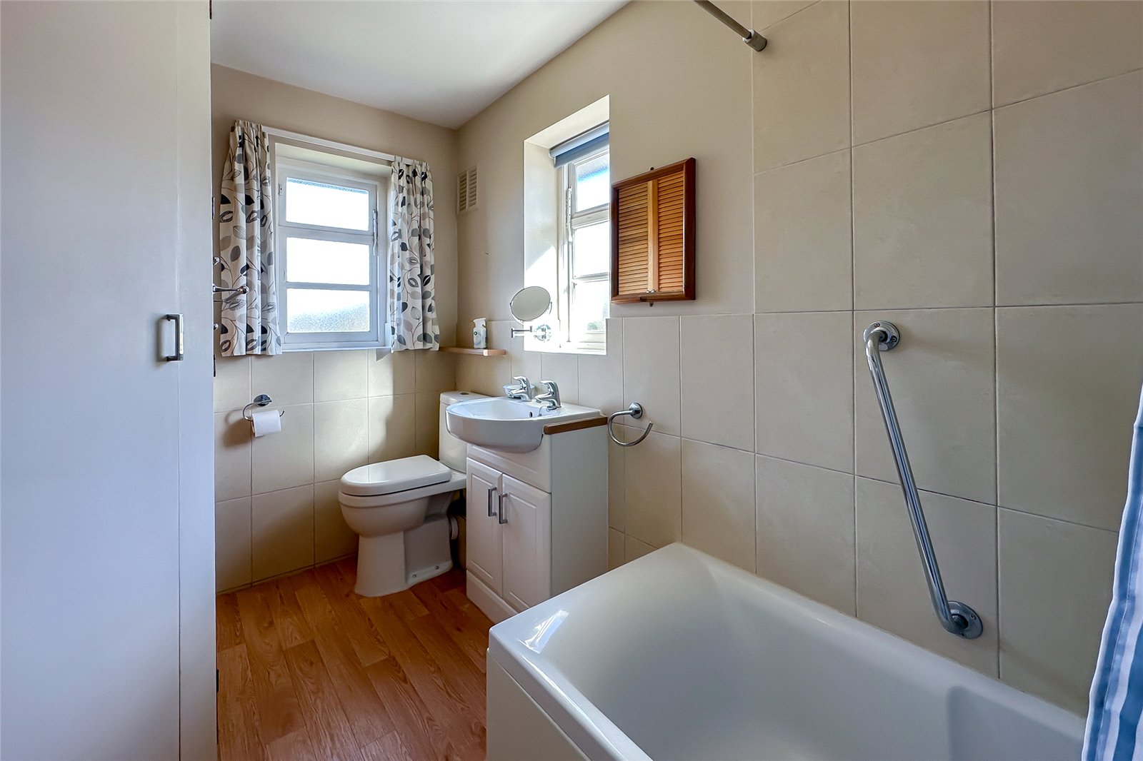 4 bed detached house for sale in Marshalswick Lane, St. Albans, Hertfordshire, AL1 - Property Image 8