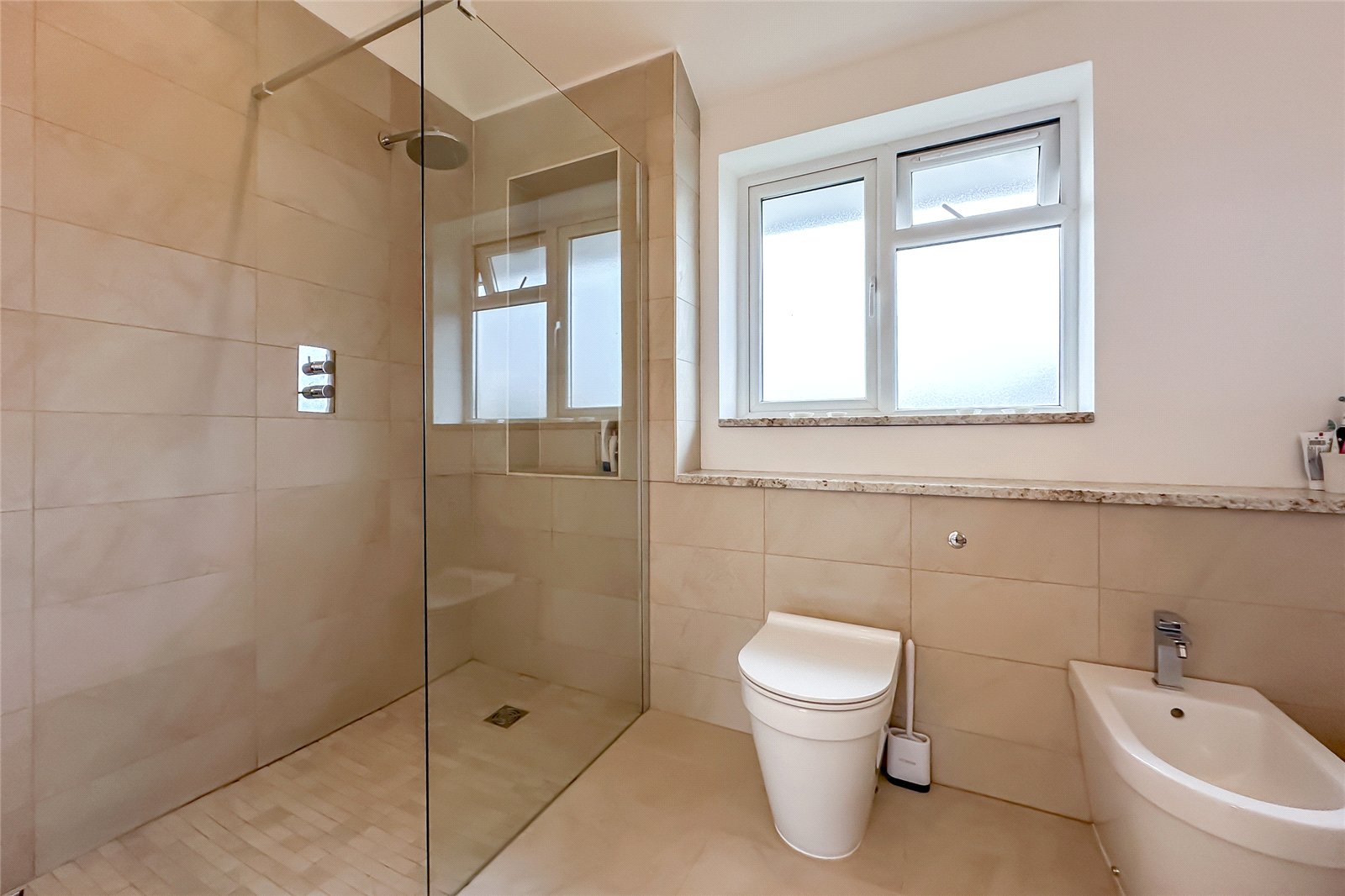 4 bed semi-detached house for sale in Evans Grove, St. Albans, Hertfordshire, AL4  - Property Image 9