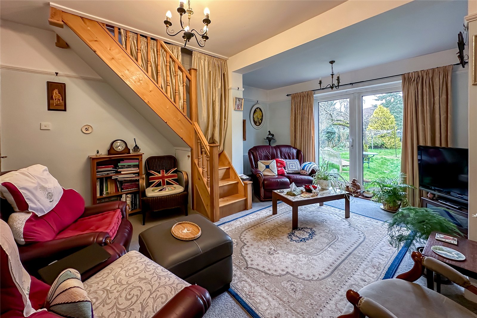 2 bed detached bungalow for sale in St. Albans Road, Sandridge, St. Albans, Hertfordshire, AL4  - Property Image 2