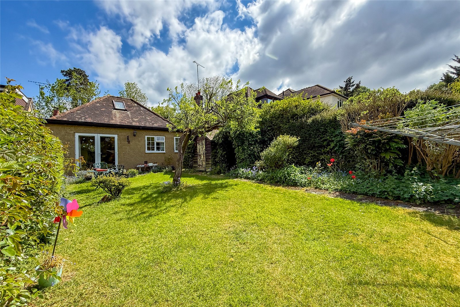 2 bed detached bungalow for sale in St. Albans Road, Sandridge, St. Albans, Hertfordshire, AL4  - Property Image 8
