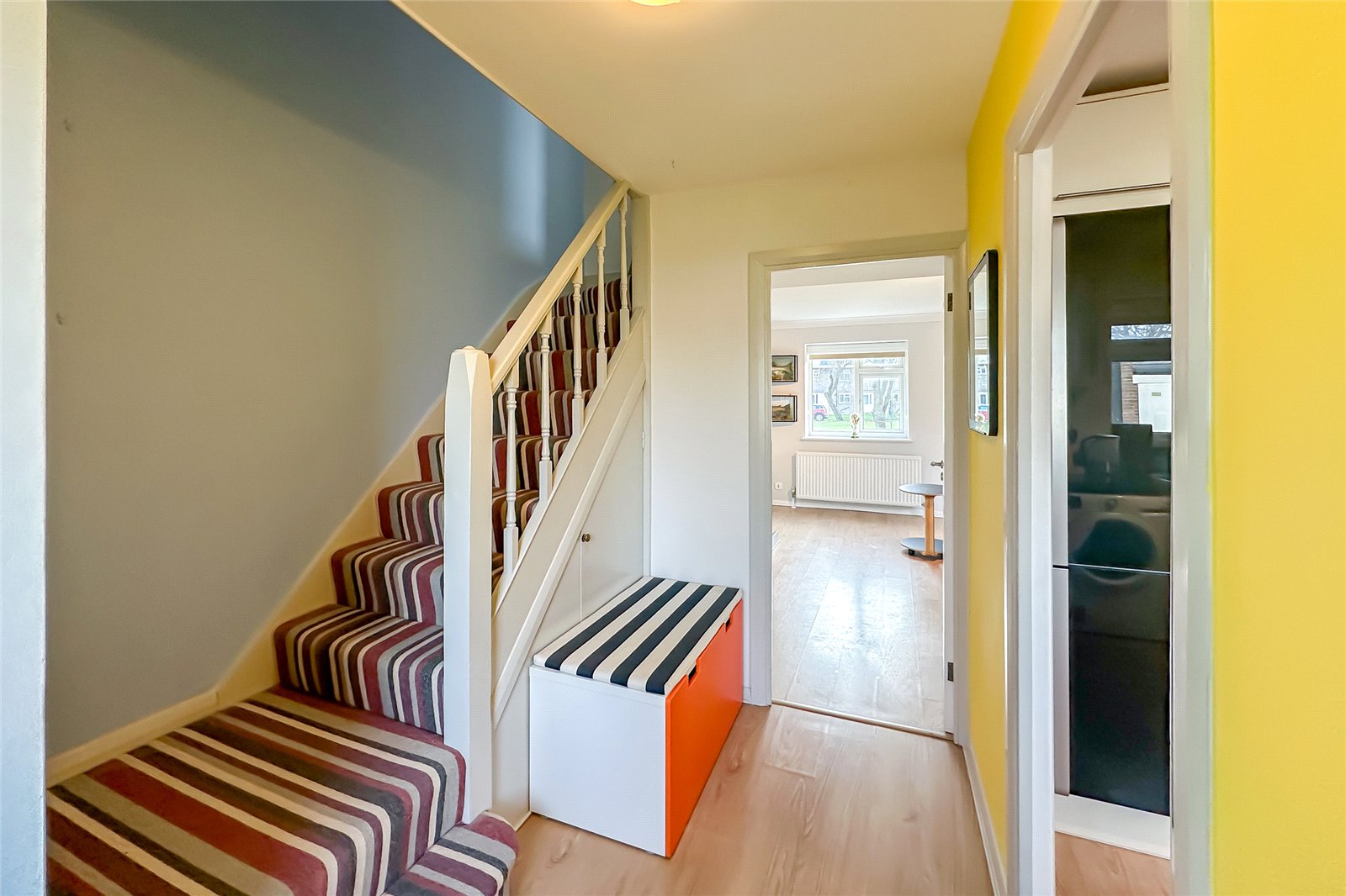 2 bed ground floor maisonette for sale in Hughenden Road, St. Albans, Hertfordshire, AL4  - Property Image 3