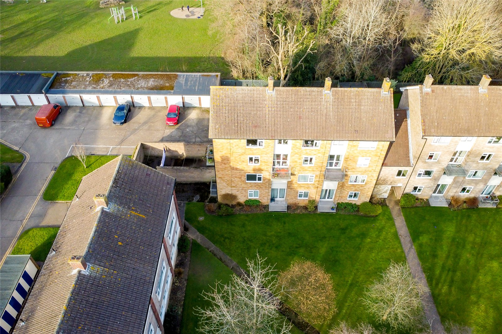 2 bed ground floor maisonette for sale in Hughenden Road, St. Albans, Hertfordshire, AL4  - Property Image 10