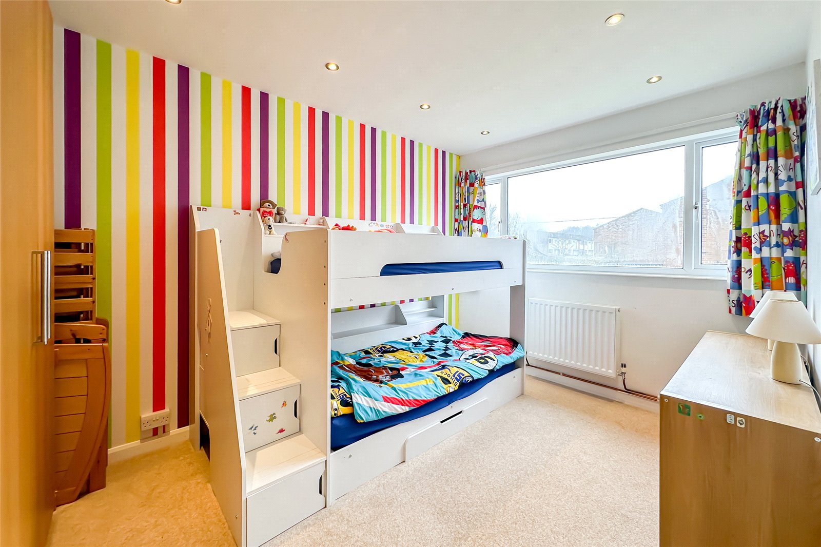 3 bed terraced house for sale in Chiltern Road, St. Albans, Hertfordshire, AL4 - Property Image 6