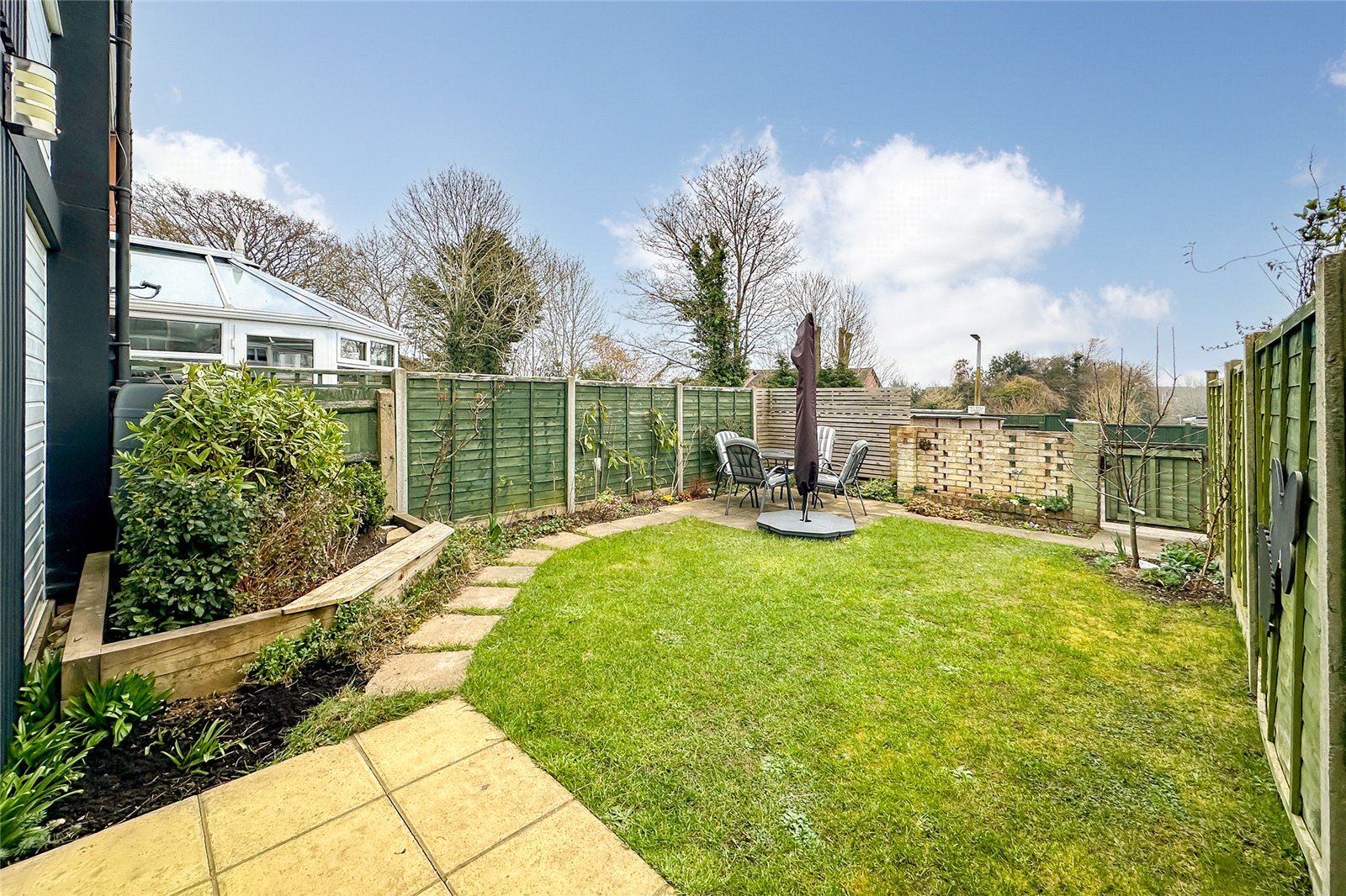 3 bed terraced house for sale in Chiltern Road, St. Albans, Hertfordshire, AL4 - Property Image 9