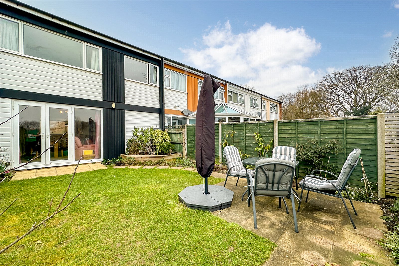 3 bed terraced house for sale in Chiltern Road, St. Albans, Hertfordshire, AL4 - Property Image 11