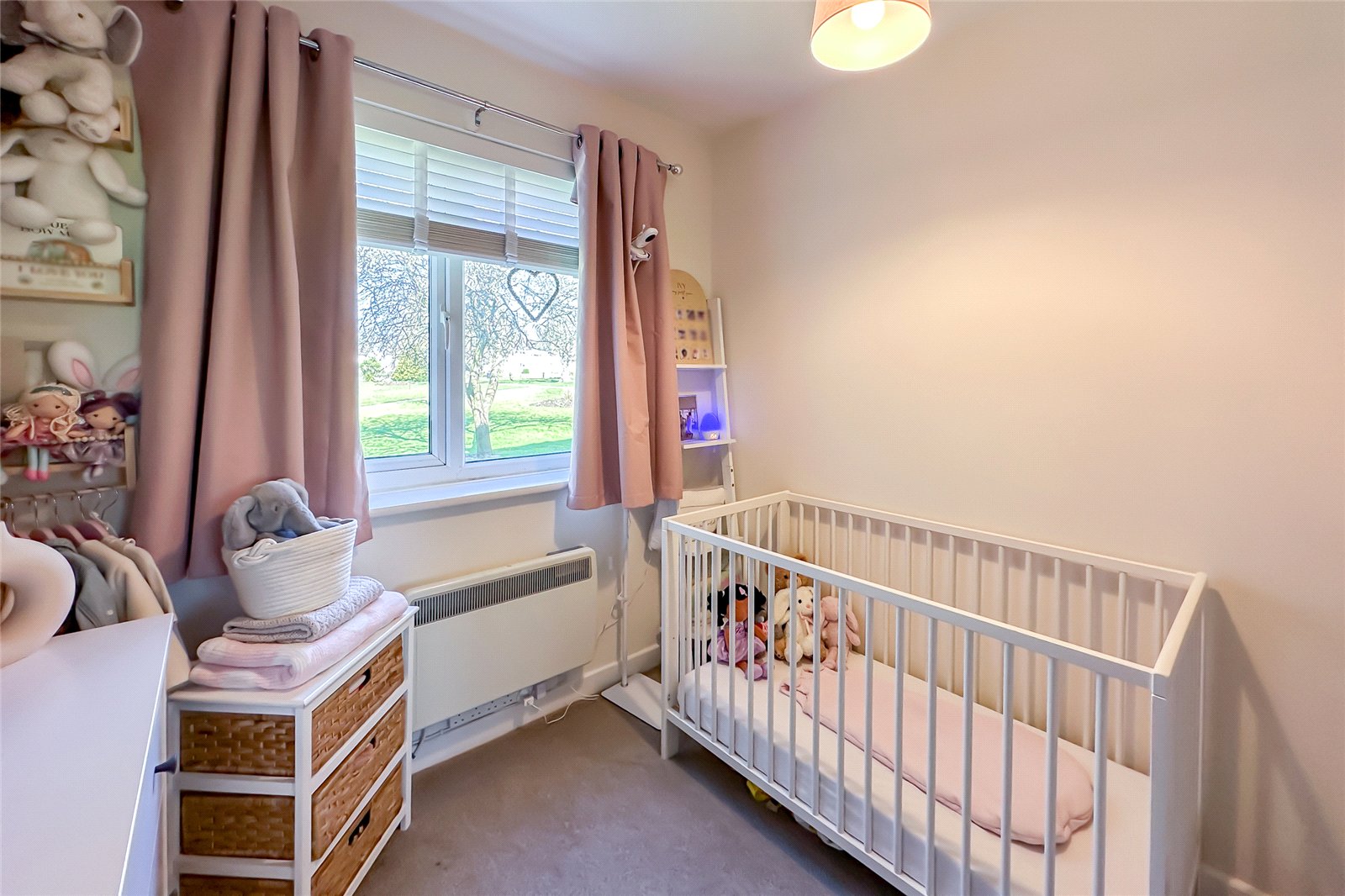 2 bed ground floor flat for sale in The Ridgeway, St. Albans, Hertfordshire, AL4 - Property Image 6