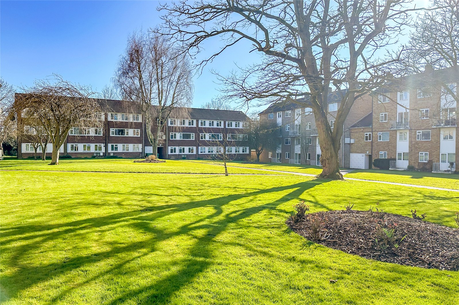 2 bed ground floor flat for sale in The Ridgeway, St. Albans, Hertfordshire, AL4 - Property Image 9