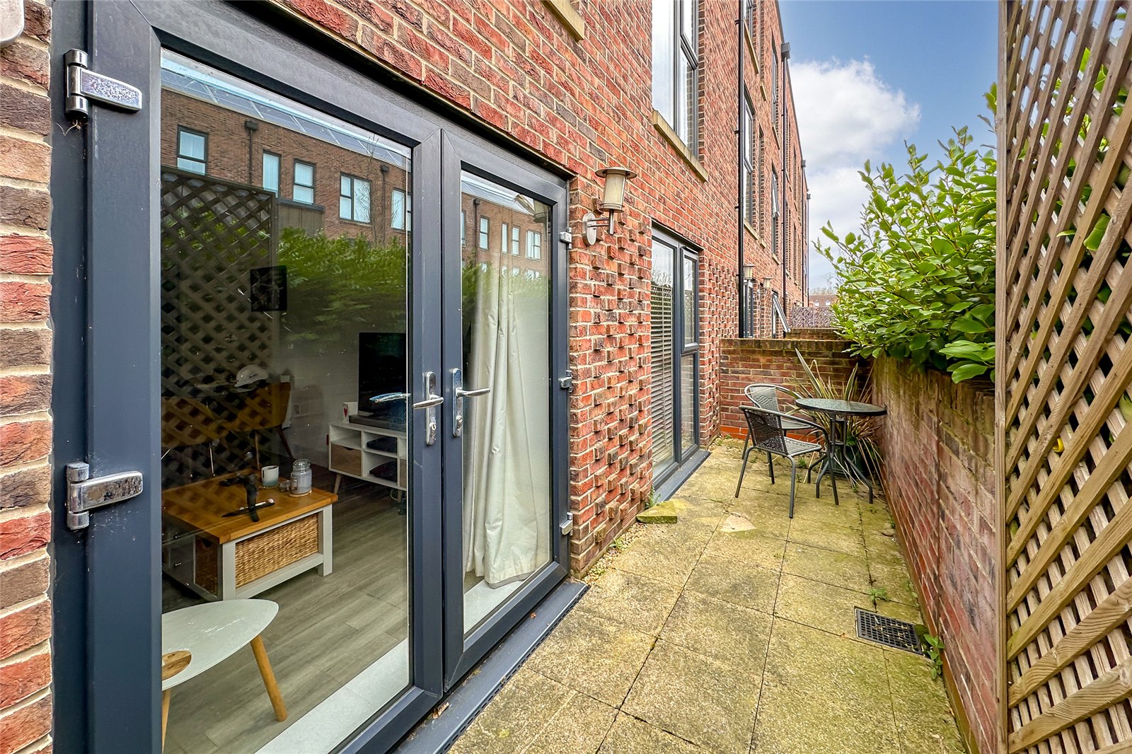 1 bed ground floor flat for sale in Hansell Gardens, Hedley Road, St. Albans, Hertfordshire, AL1  - Property Image 8