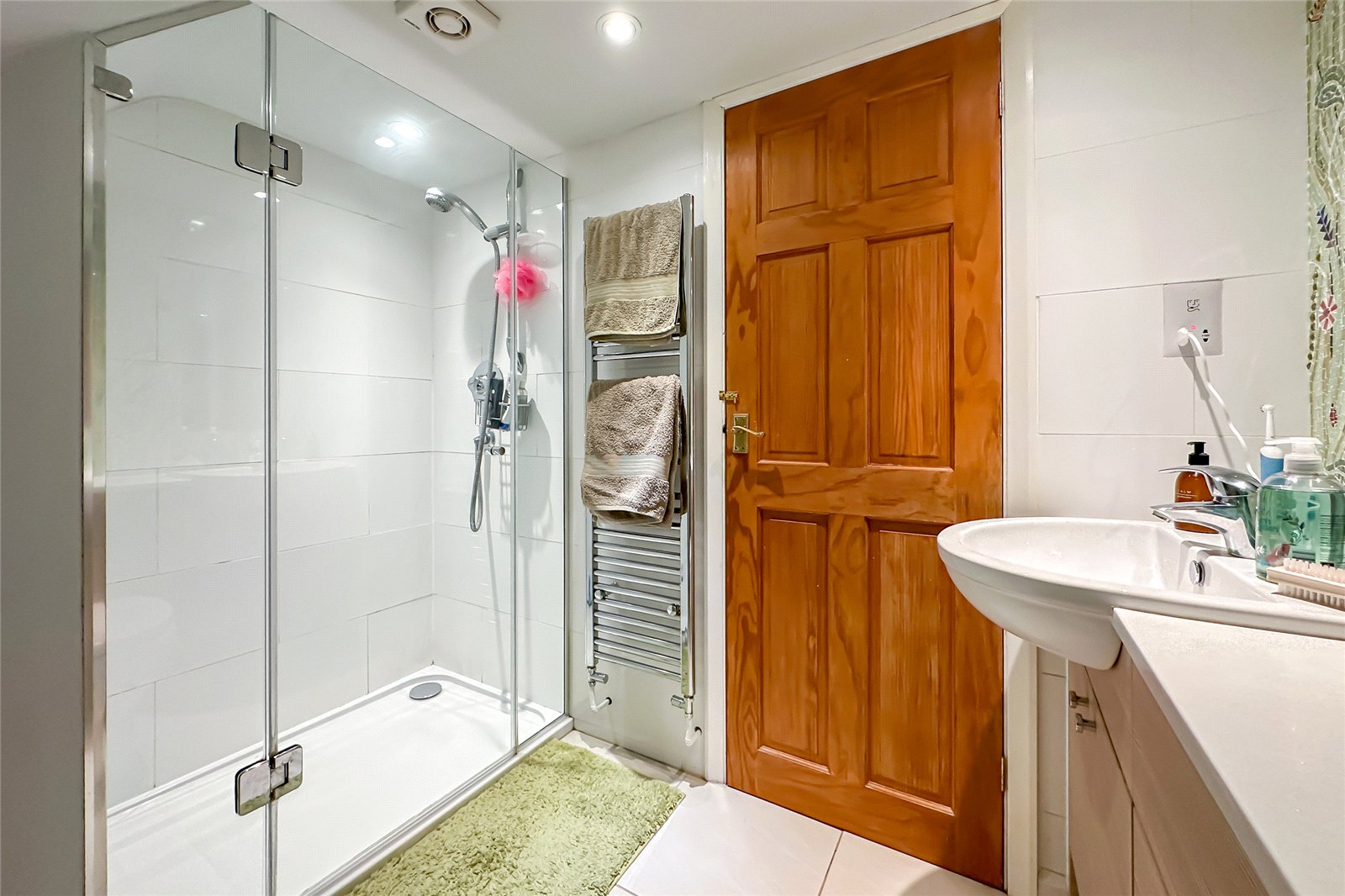 3 bed detached house for sale in Roestock Lane, Colney Heath, St. Albans, Hertfordshire, AL4 - Property Image 7