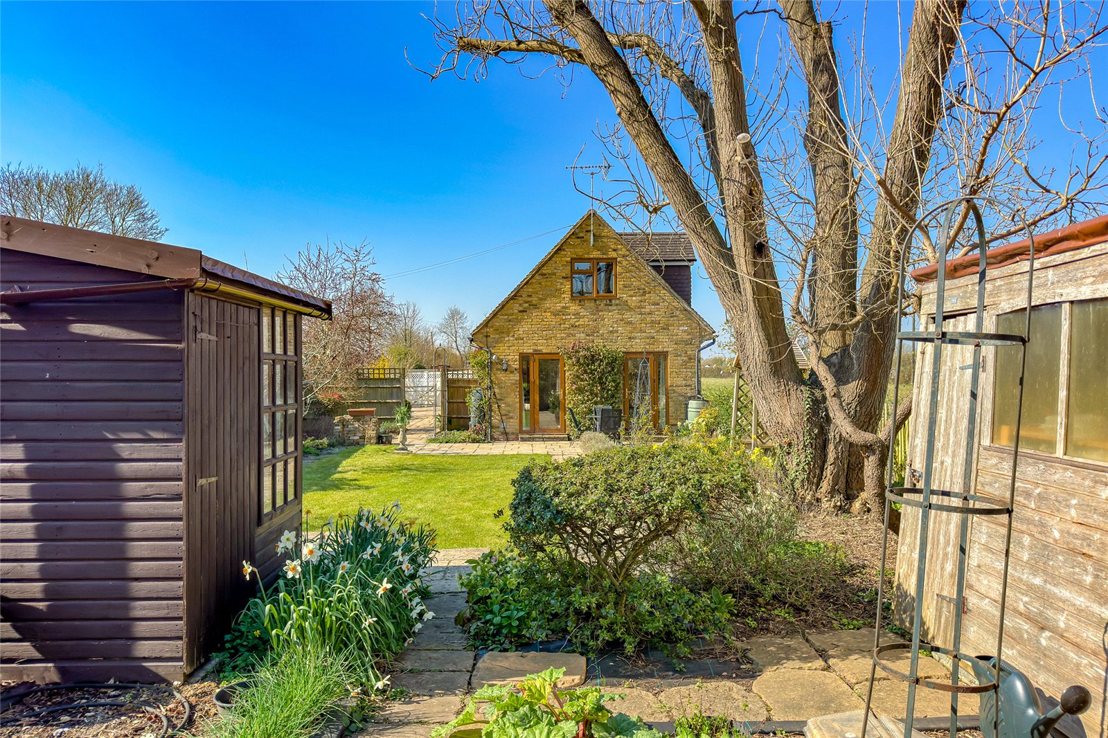 3 bed detached house for sale in Roestock Lane, Colney Heath, St. Albans, Hertfordshire, AL4 - Property Image 19