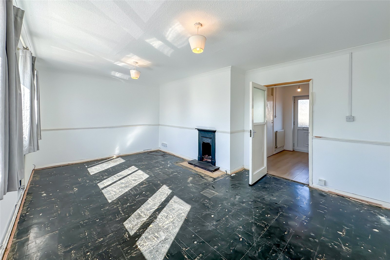 3 bed maisonette for sale in The Quadrant, St. Albans, Hertfordshire, AL4 - Property Image 4