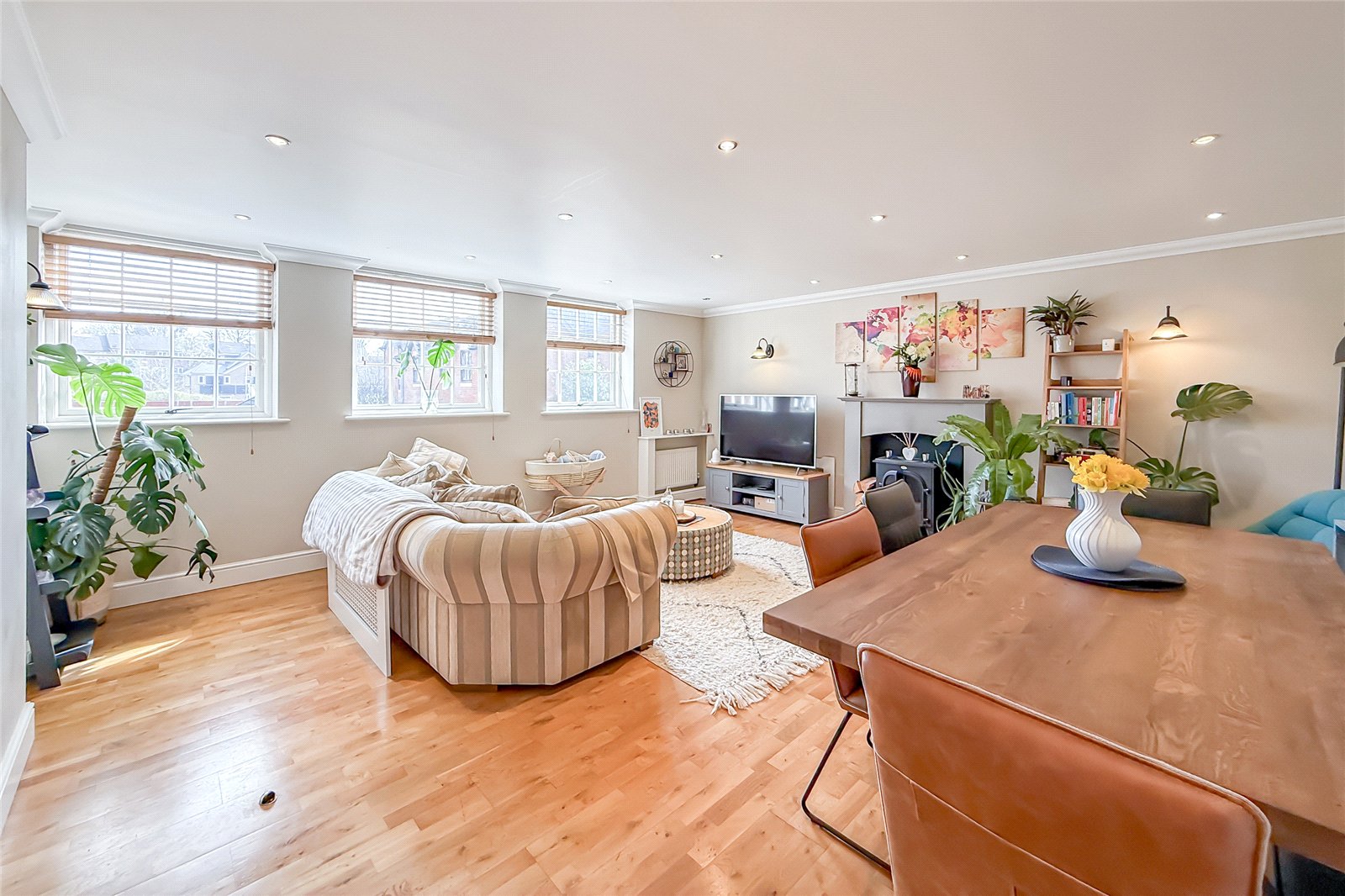 2 bed apartment for sale in Old Priory Park, Old London Road, St. Albans, Hertfordshire,, AL1  - Property Image 14