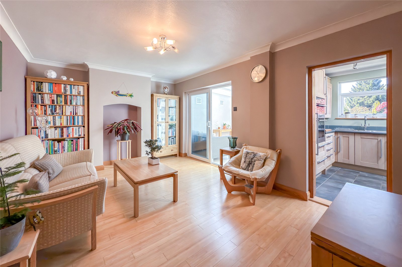 3 bed semi-detached house for sale in Kingshill Avenue, St. Albans, Hertfordshire, AL4 - Property Image 5