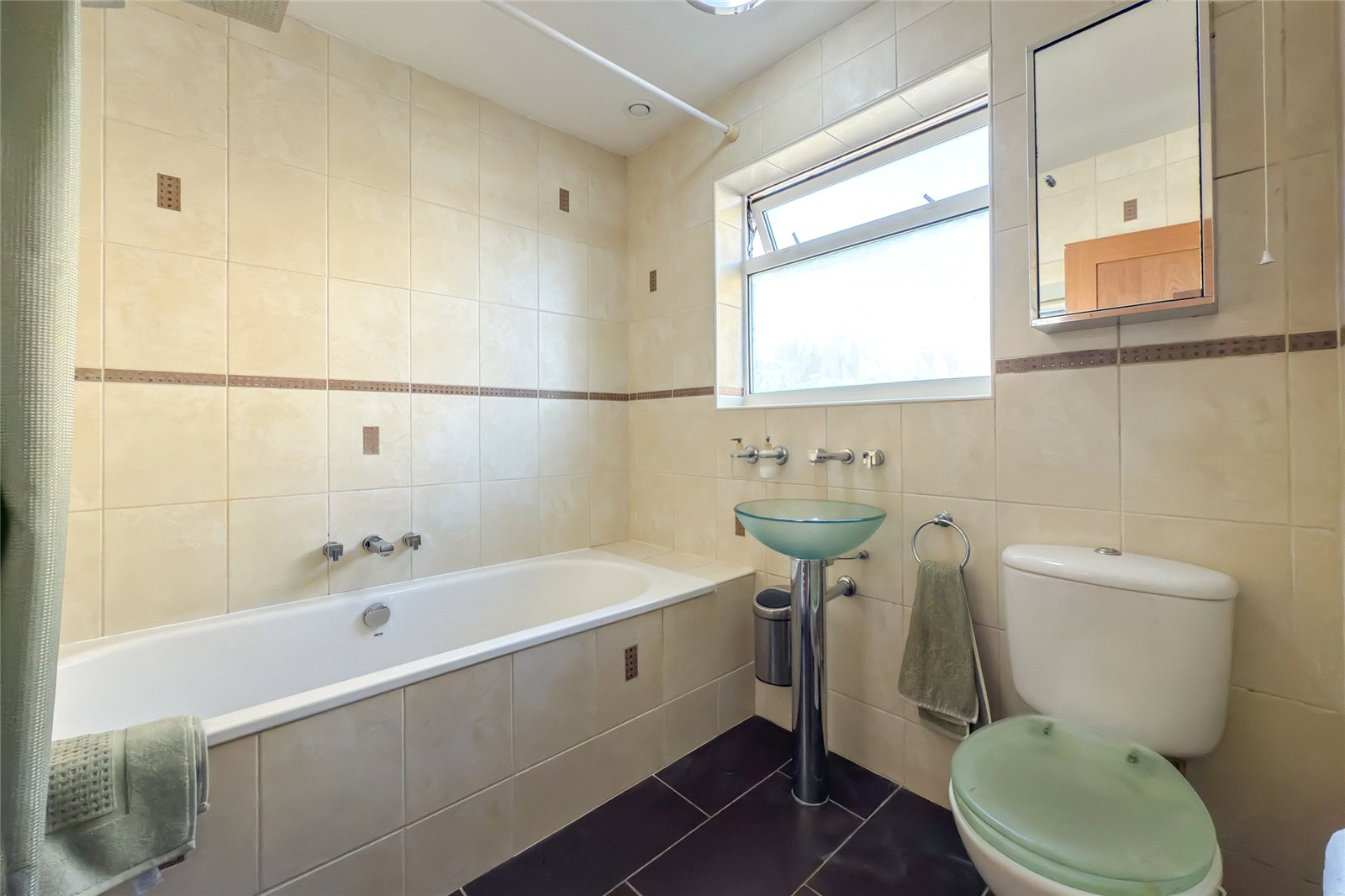 3 bed semi-detached house for sale in Kingshill Avenue, St. Albans, Hertfordshire, AL4 - Property Image 11