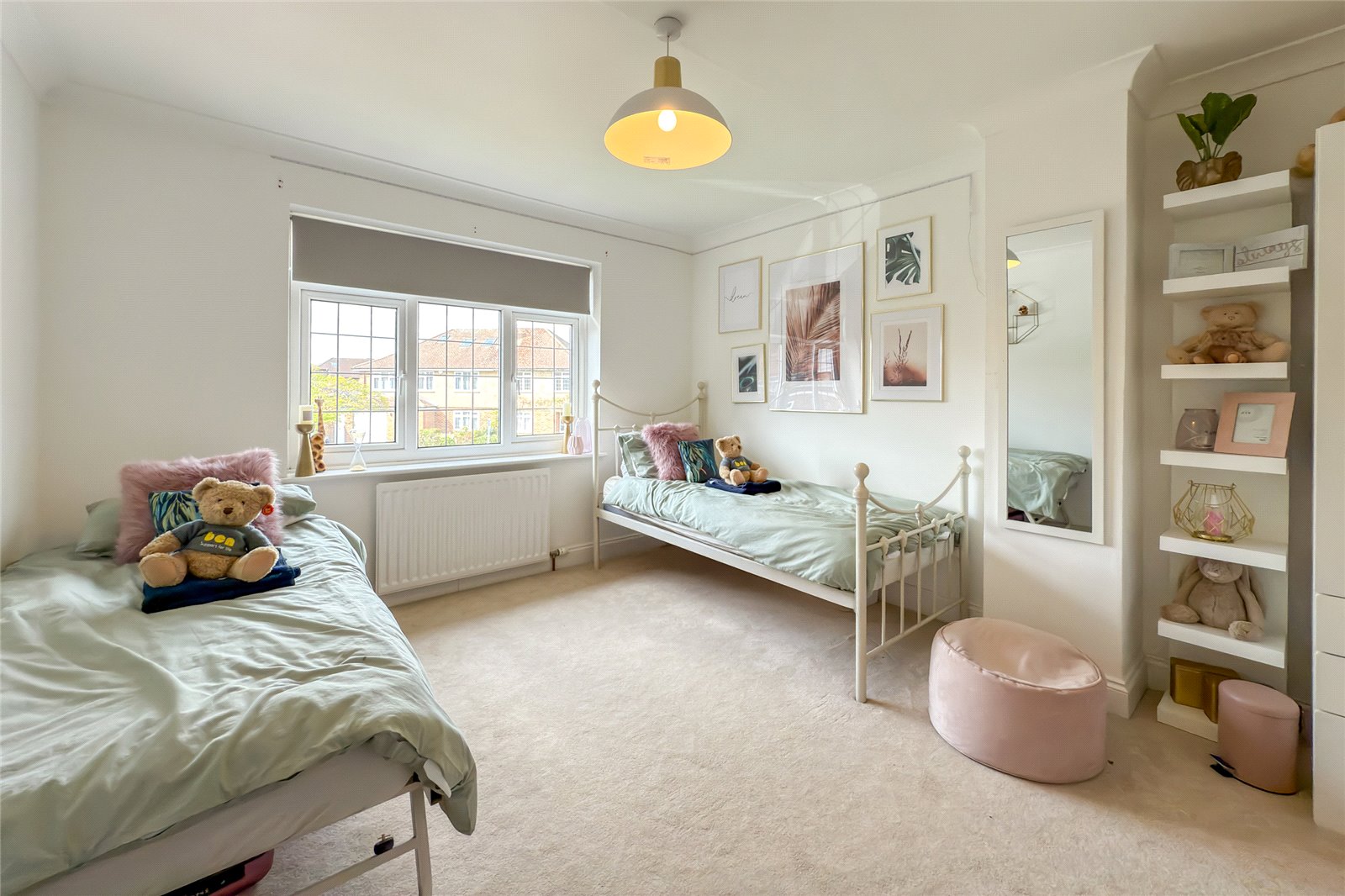 5 bed semi-detached house for sale in Packhorse Close, St. Albans, Hertfordshire, AL4 - Property Image 10