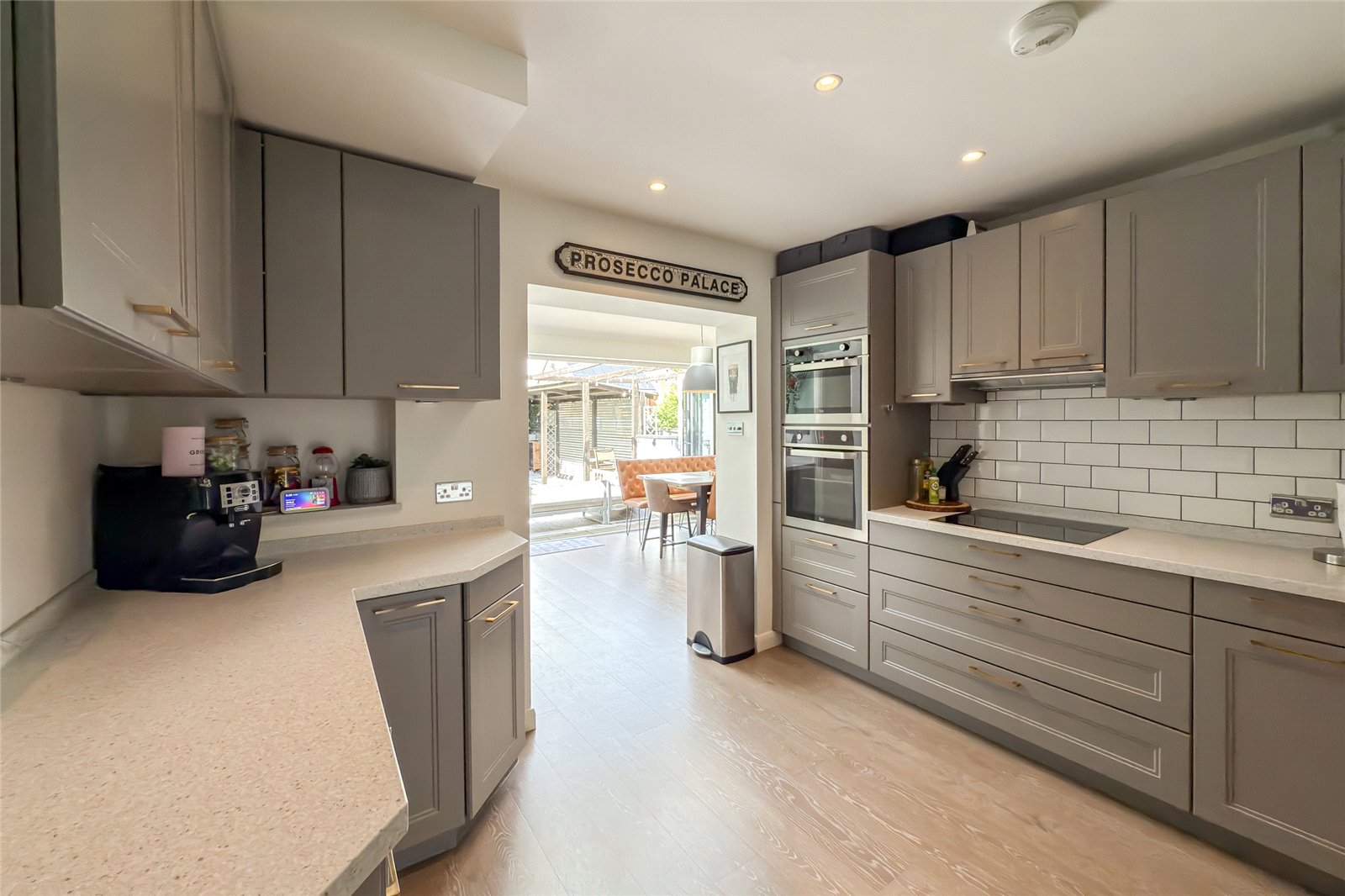4 bed semi-detached house for sale in Chestnut Drive, St. Albans, Hertfordshire, AL4  - Property Image 17