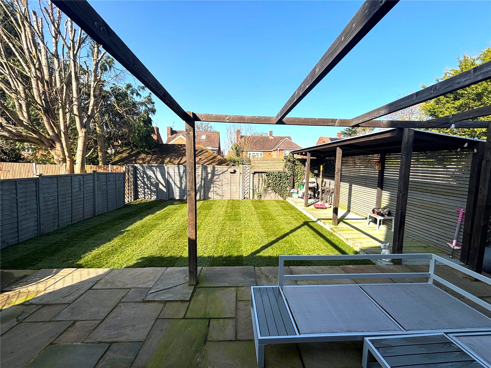 4 bed semi-detached house for sale in Chestnut Drive, St. Albans, Hertfordshire, AL4  - Property Image 13
