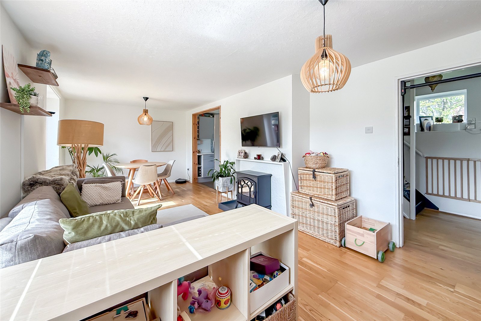 3 bed semi-detached house for sale in Bishops Close, St. Albans, Hertfordshire, AL4  - Property Image 15