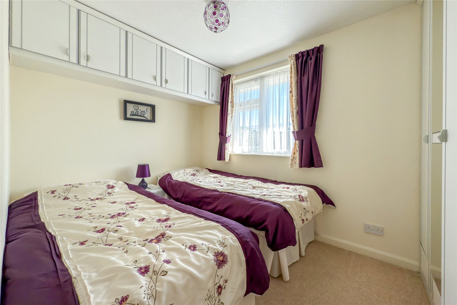 4 bed detached house for sale in Villiers Crescent, St. Albans, Hertfordshire, AL4 - Property Image 11