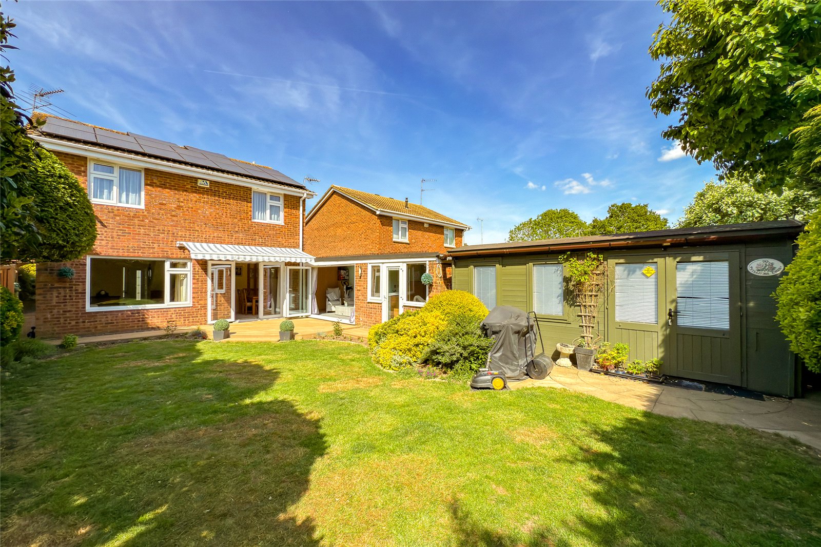 4 bed detached house for sale in Villiers Crescent, St. Albans, Hertfordshire, AL4 - Property Image 14