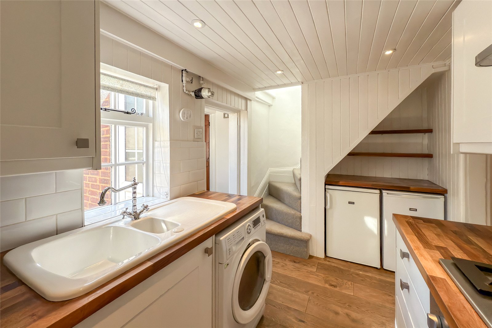 2 bed terraced house for sale in The Hill, Wheathampstead, St. Albans, Hertfordshire, AL4 - Property Image 7