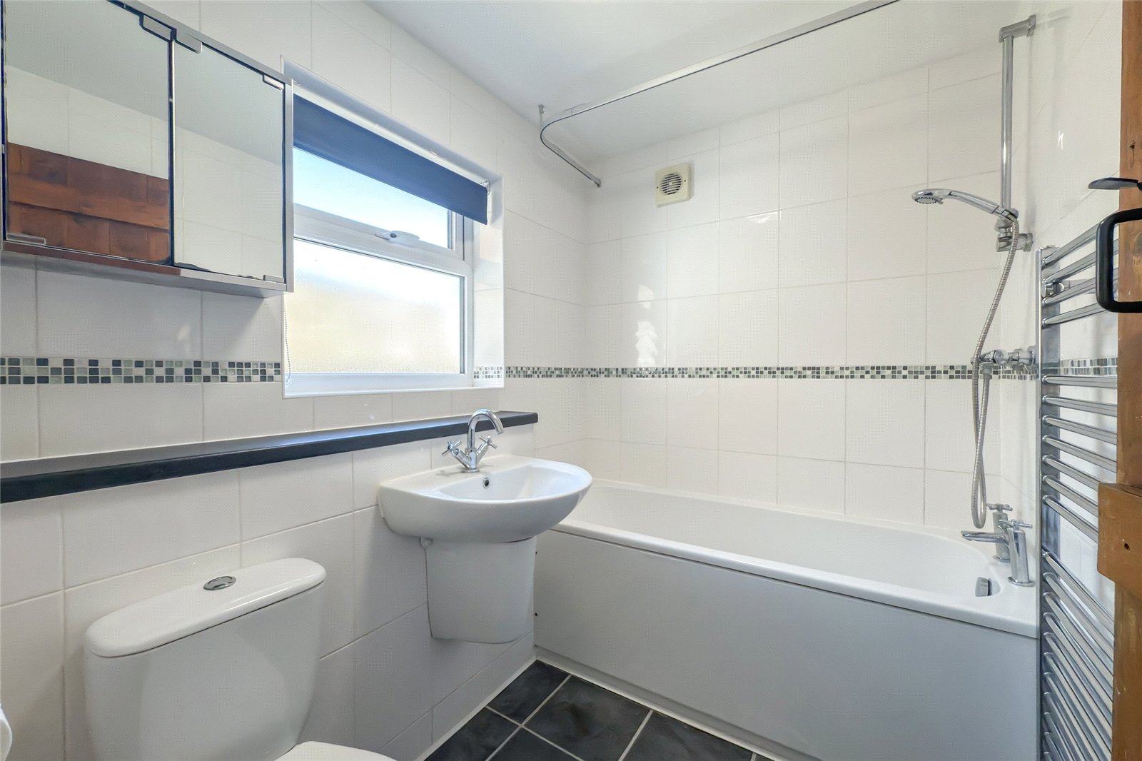 2 bed terraced house for sale in The Hill, Wheathampstead, St. Albans, Hertfordshire, AL4 - Property Image 8